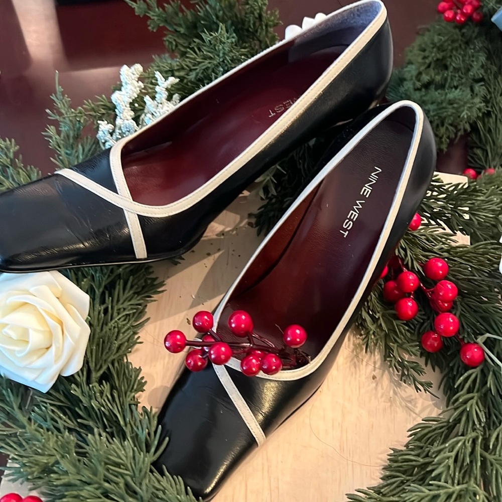 Vintage Black and white heels Nine West - Picture 9 of 13